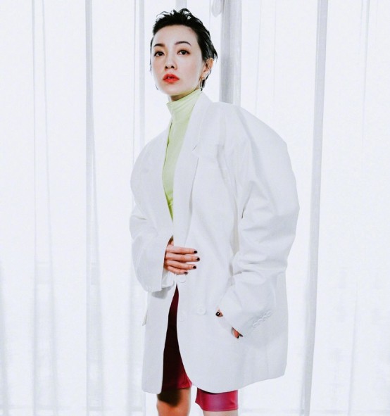 ���ɽ�С����Ů��Ҳ������GIRL�������и���